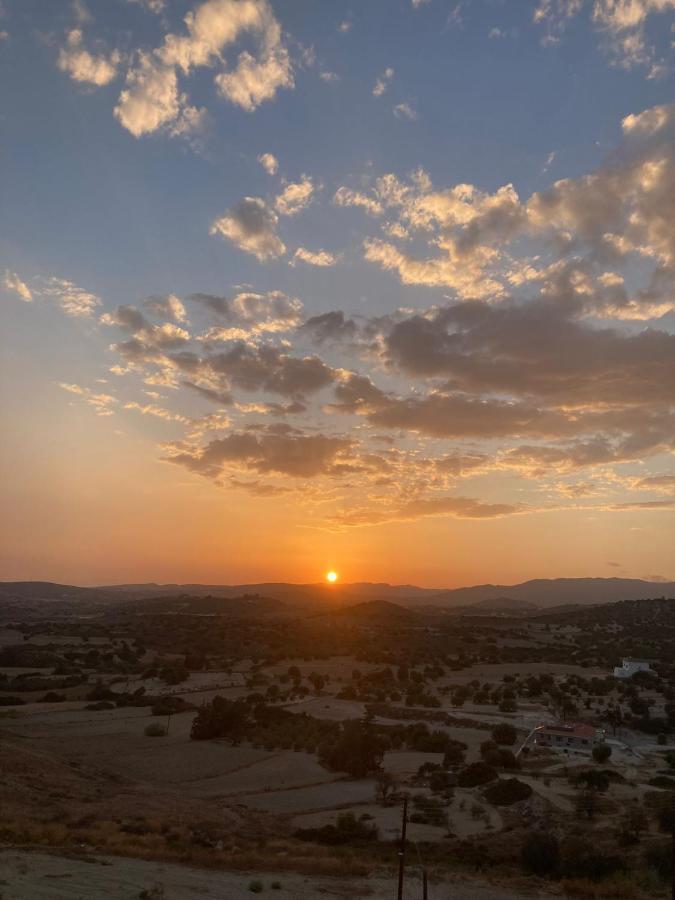 דירות Pentakomo Sunset Retreat Cyprus מראה חיצוני תמונה